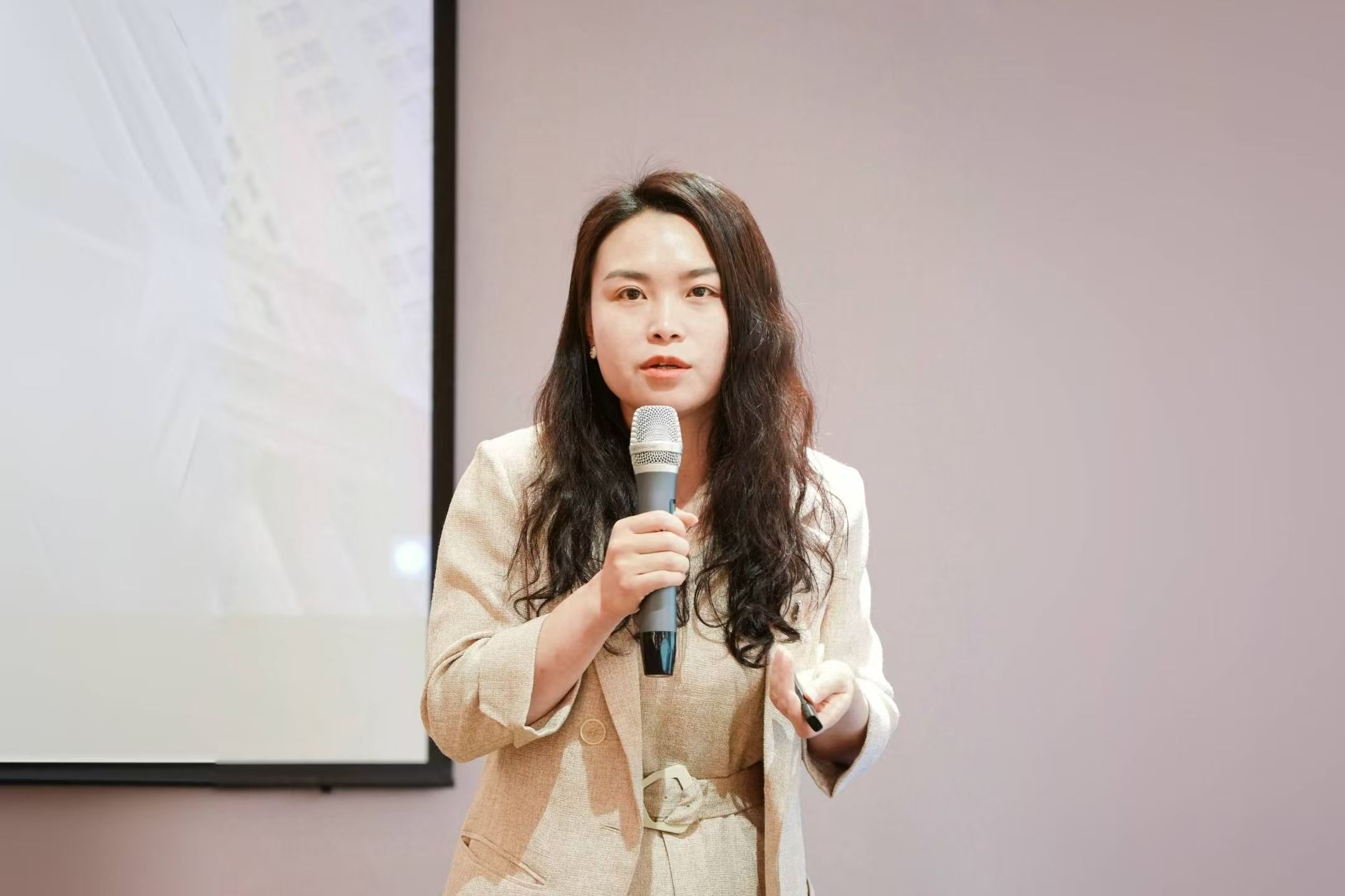 学习回顾｜赵丽、吴彦良主讲：《职务犯罪案件的辩护经验及教训》
